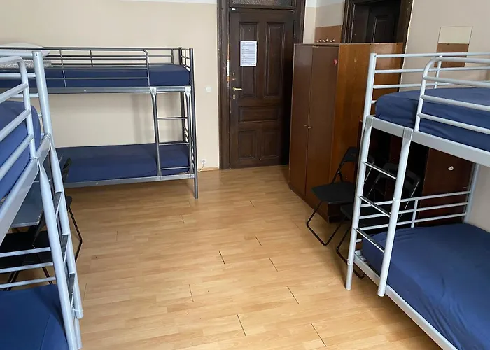 Hostel EMMA